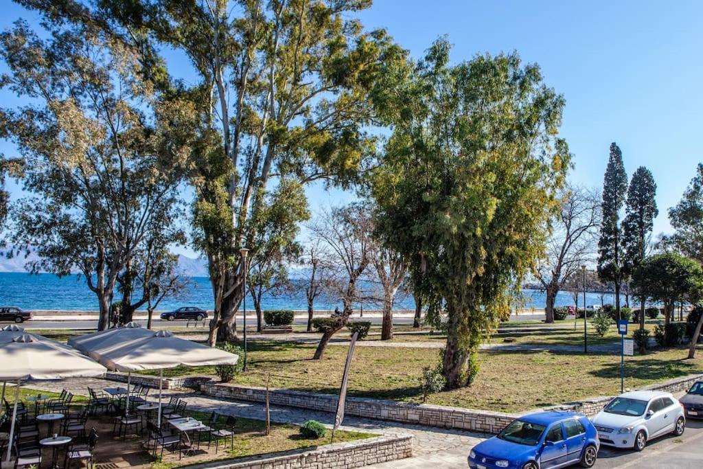 City Center, Sea View Apartment, Amelia! Anemomylos 外观 照片