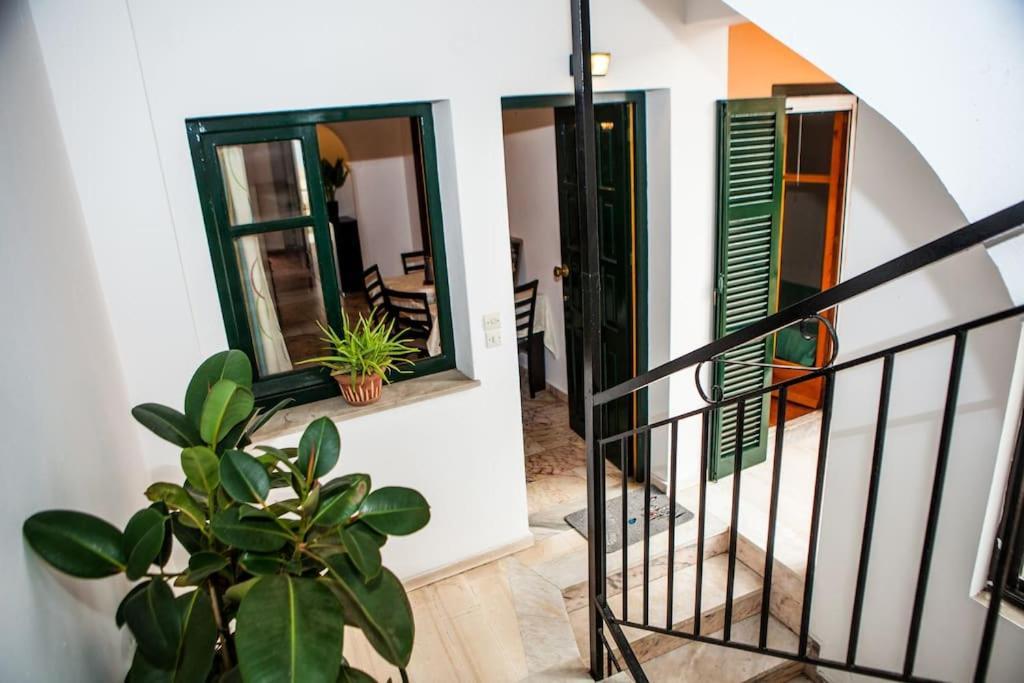 City Center, Sea View Apartment, Amelia! Anemomylos 外观 照片