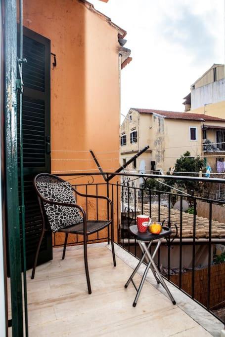 City Center, Sea View Apartment, Amelia! Anemomylos 外观 照片