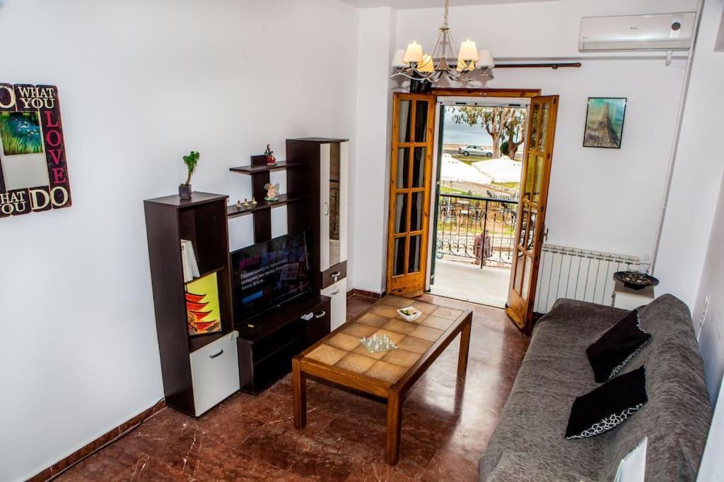 City Center, Sea View Apartment, Amelia! Anemomylos 外观 照片