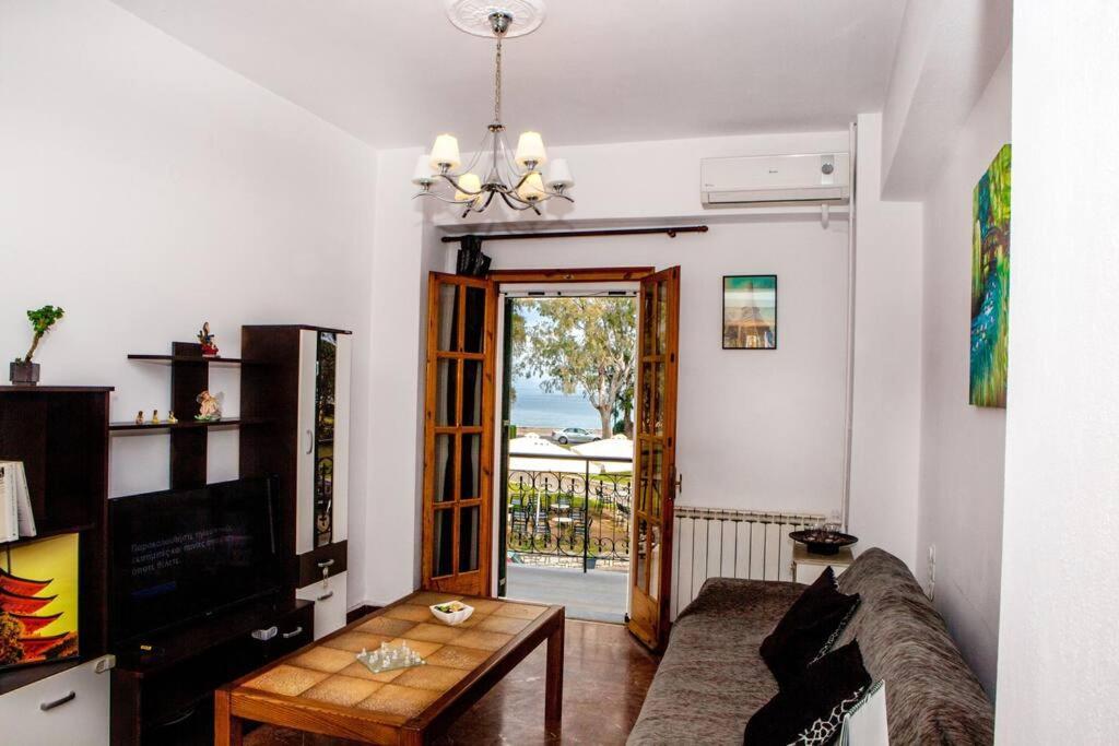 City Center, Sea View Apartment, Amelia! Anemomylos 外观 照片