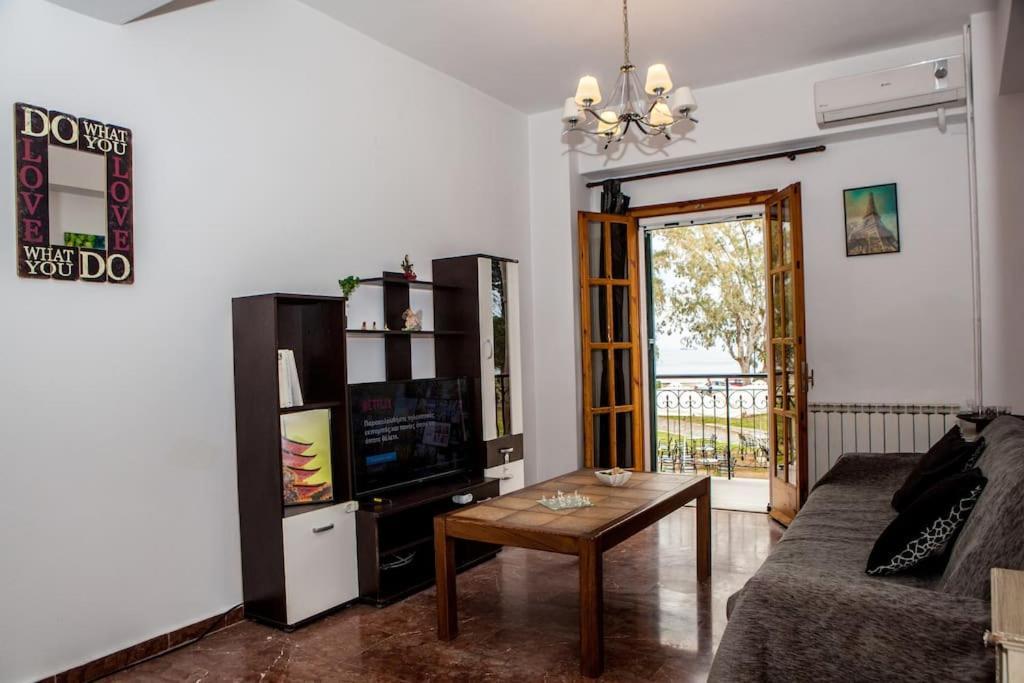 City Center, Sea View Apartment, Amelia! Anemomylos 外观 照片