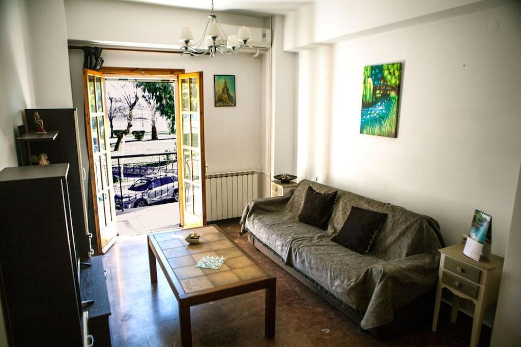 City Center, Sea View Apartment, Amelia! Anemomylos 外观 照片